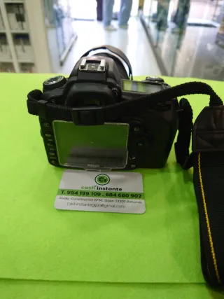 Cámara Nikon D90 + Cargador