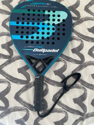 Pala de pádel Bullpadel Vertex 03 CMF