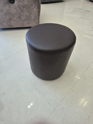 Pufs de terciopelo y de tela-polipiel.