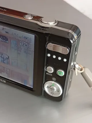 Fujifilm Finepix J37 Negra