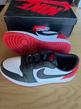 Nike Air Jordan 1 Low Chicago Talla 43 NUEVAS