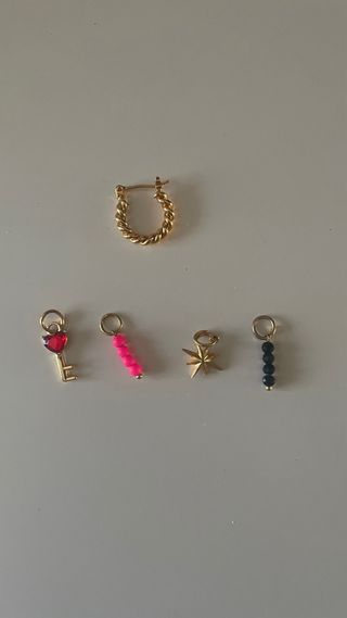 Pendientes baño oro con charms