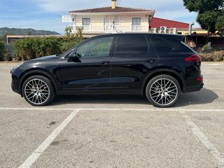 Porsche Cayenne 2015
