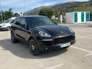 Porsche Cayenne 2015
