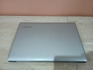Portátil Lenovo i5-8250U