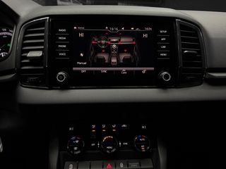 SKODA KAROQ 2.0 TDI AMBITION 4X4 DSG