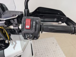 HONDA X ADV 750 (8.461 KMS)