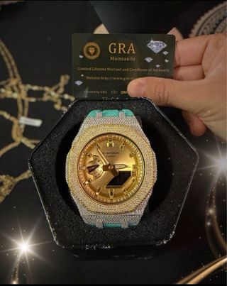 Reloj Casio G-Shock Dorado con moissanitas vvs1