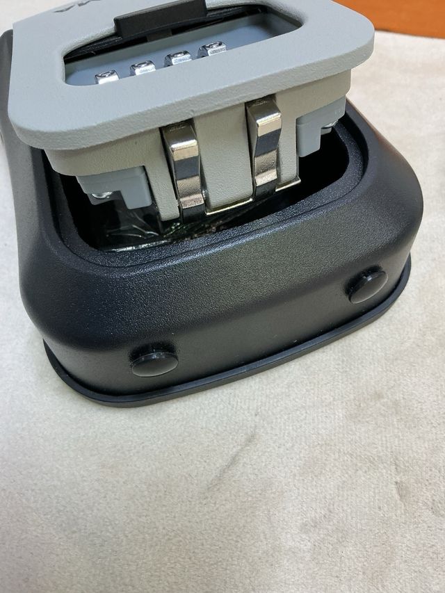 GRIFEMA GA1003-2 Caja Fuerte Llave