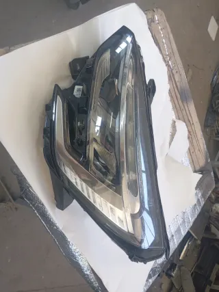 Faro Delantero Renault Clio 2020