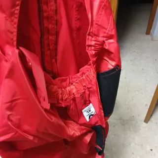 Peto y Pantalón Valvoline Rojo y Negro