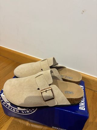 Zuecos Birkenstock Beige