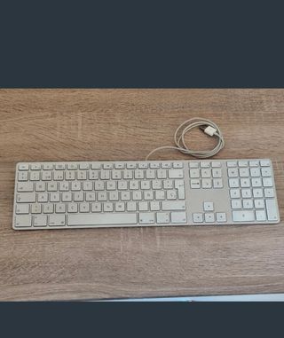 Teclado Apple A1243 Plata