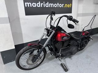 Harley-Davidson Night Train Negra/Roja