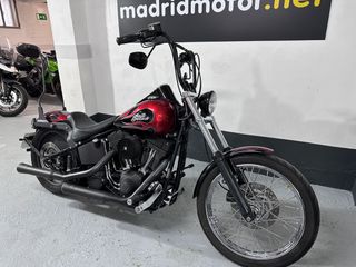 Harley-Davidson Night Train Negra/Roja