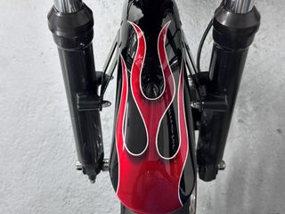 Harley-Davidson Night Train Negra/Roja