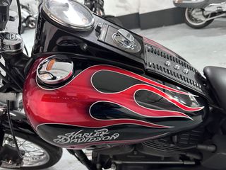 Harley-Davidson Night Train Negra/Roja