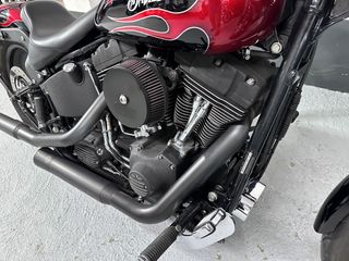 Harley-Davidson Night Train Negra/Roja