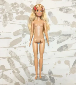 Barbie Fashionistas Doll #169 di Mattel con capelli lunghi biondi in ottime condizioni