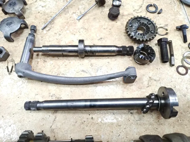 Lote piezas motor Montesa Impala