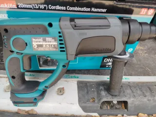 Martillo Makita DHR202Z LXT 18V