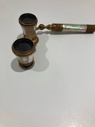 Prismáticos antiguos nacarados
