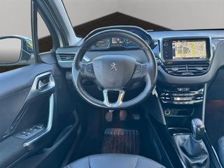 Peugeot 2008 Allure 1.2 PureTech 110 S&S