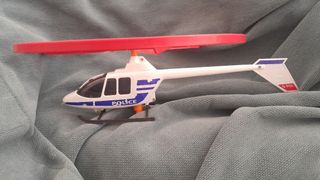 Helicóptero de juguete policía