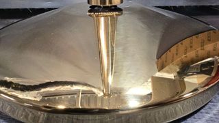 Barrera de cuerda dorada para eventos