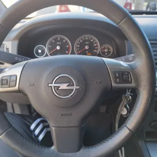 Opel Vectra 2005