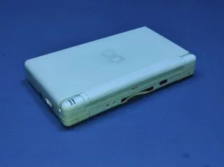 Nintendo DS Lite Verde + Accesorios