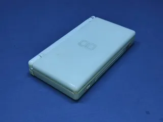 Nintendo DS Lite Verde + Accesorios