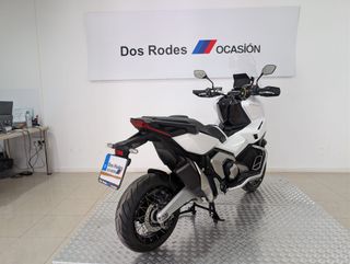 HONDA X ADV 750 (8.461 KMS)