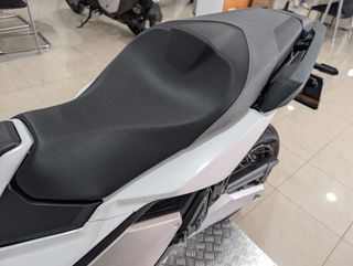 HONDA X ADV 750 (8.461 KMS)