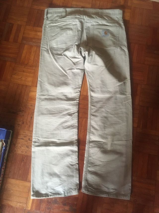 Vendo/cambio pantalón pana marrón Carhartt 32 - 33