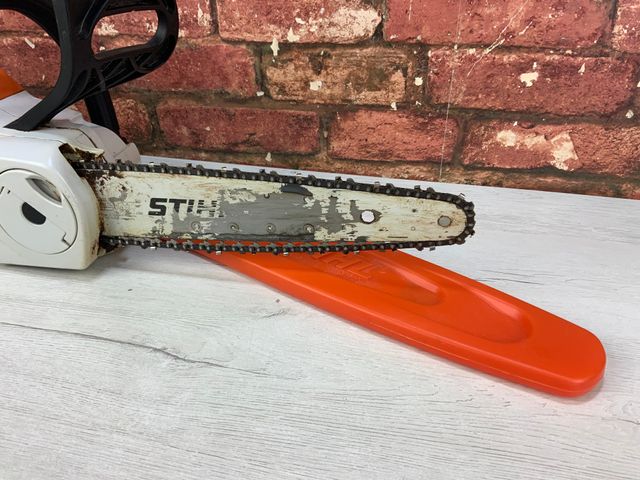 Motosierra a batería STIHL MSA 140