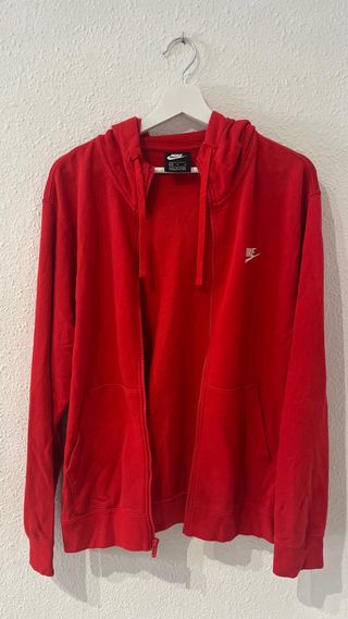 Chaqueta Nike Roja con Cremallera
