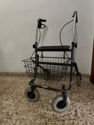 Andador adulto