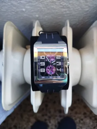 Reloj Festina Negro y Morado