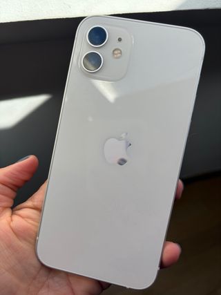 iPhone 12 Blanco Usado en su caja original