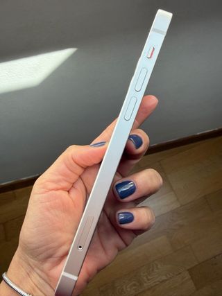 iPhone 12 Blanco Usado en su caja original