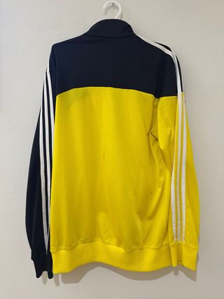 Chaqueta Deportiva Adidas Negra y Amarilla Talla M