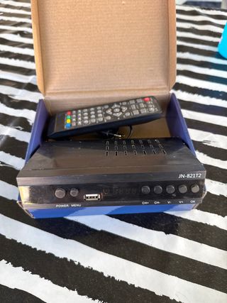Sintonizador TDT/T2 con Grabador JN-821T2