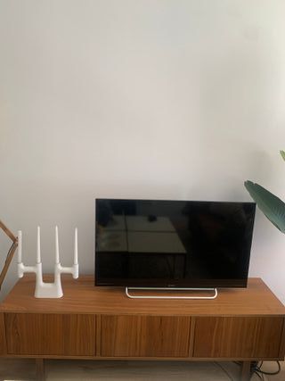 Mueble TV Nogal Chapa Madera