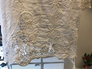 Camiseta blanca bordada M