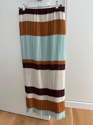 Falda plisada maxi rayas