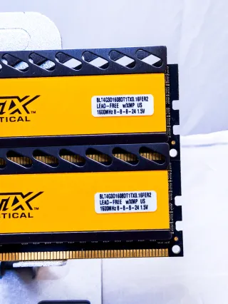 2x4GB Crucial Ballistix Tactical RAM