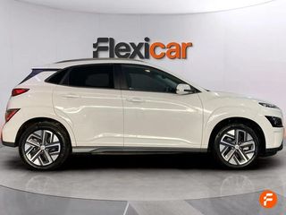 Hyundai Kona 100kW EV Maxx