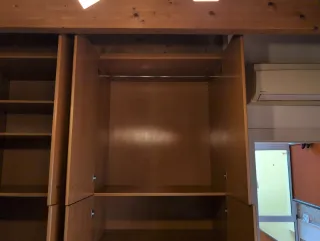 Armario de madera 198x267x62 cms