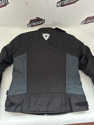 Chaqueta Mujer T-42 Revit Impermeable deportiva